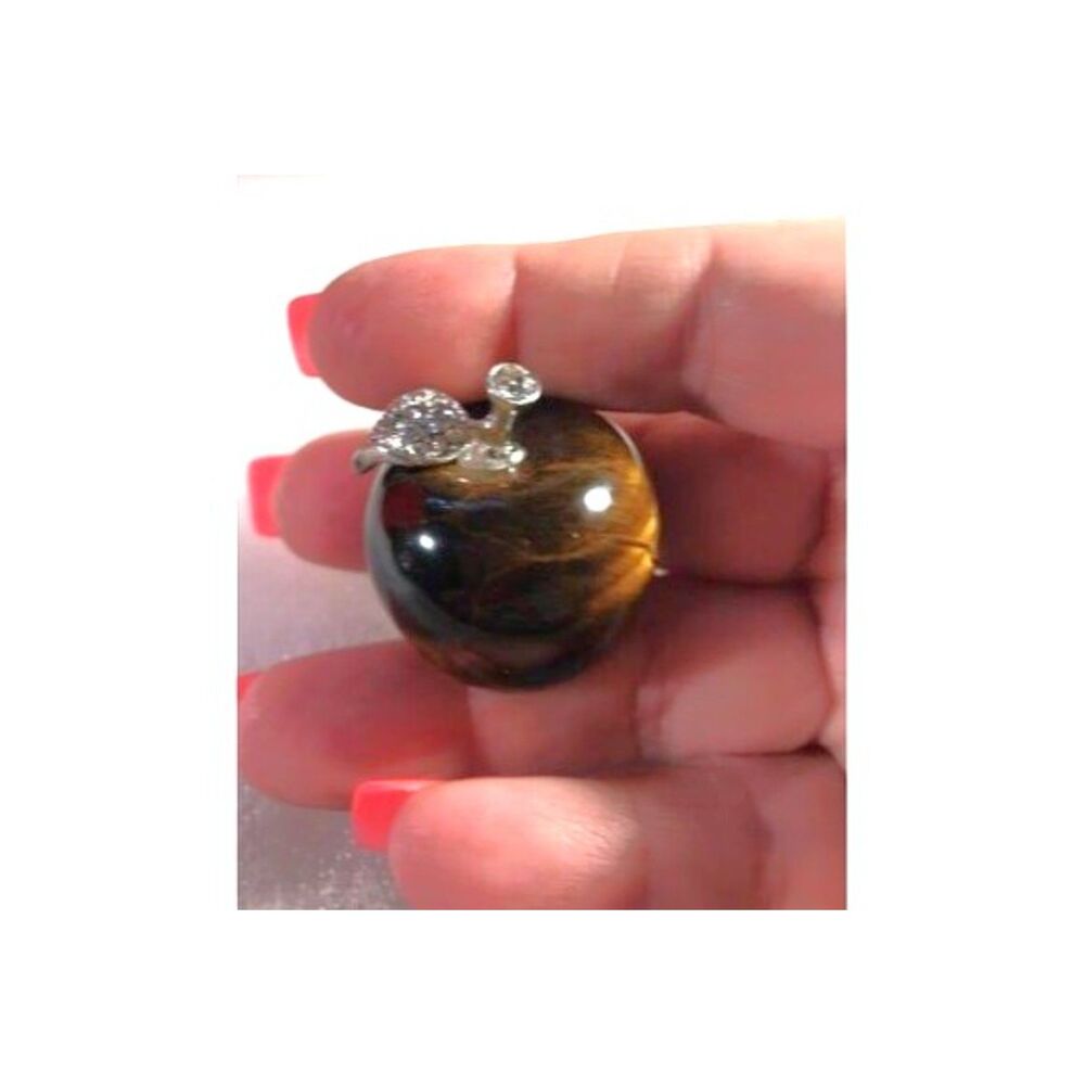 Tiger Eye Apple Carving